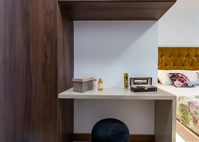 Deluxe Marangun Apartman *