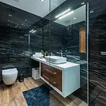 Deluxe Marangun Apartment
