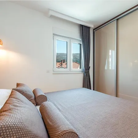 Deluxe Marangun Dubrovník